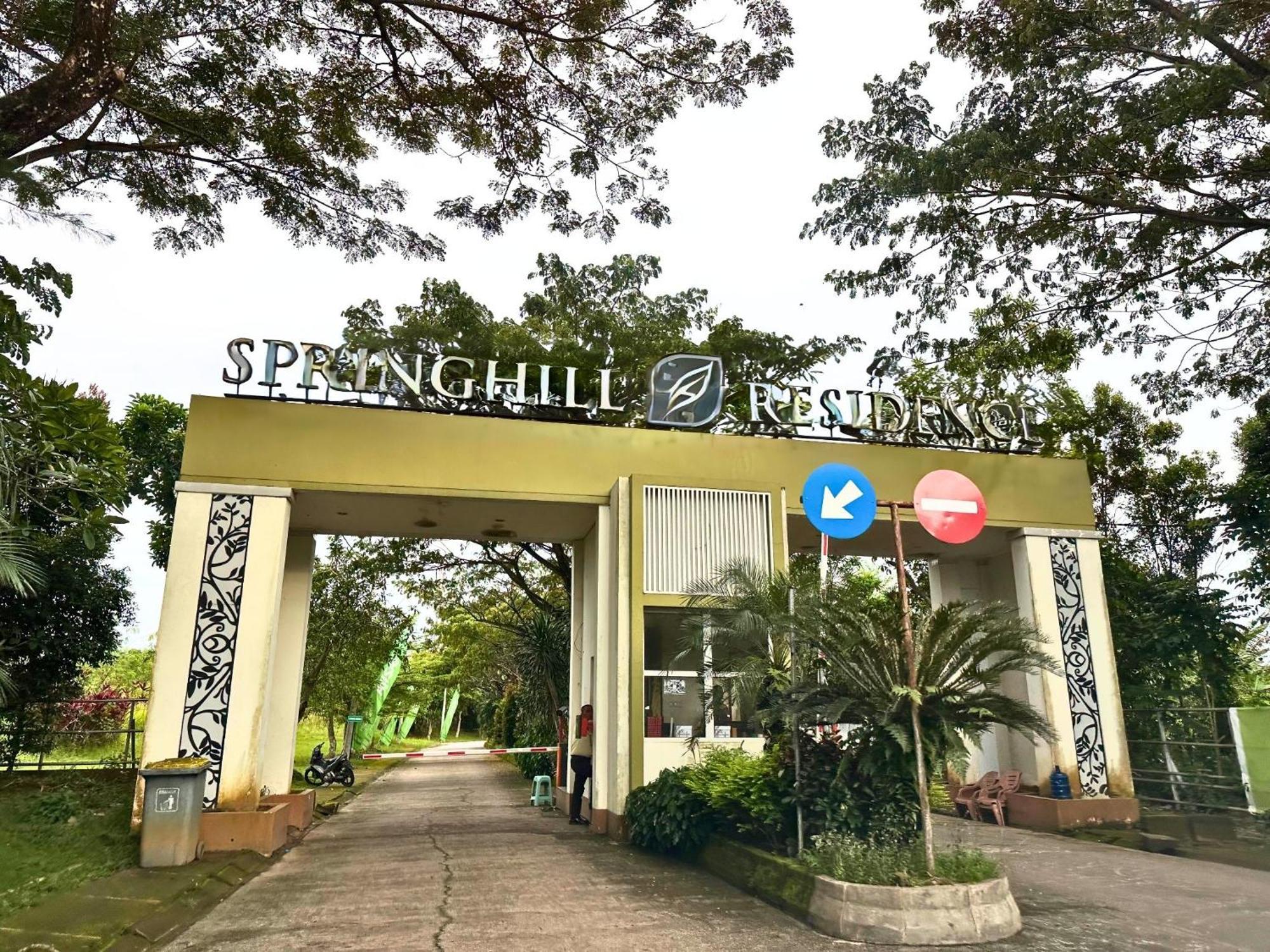 Blessimore Springhill 4Br Palembang Luaran gambar