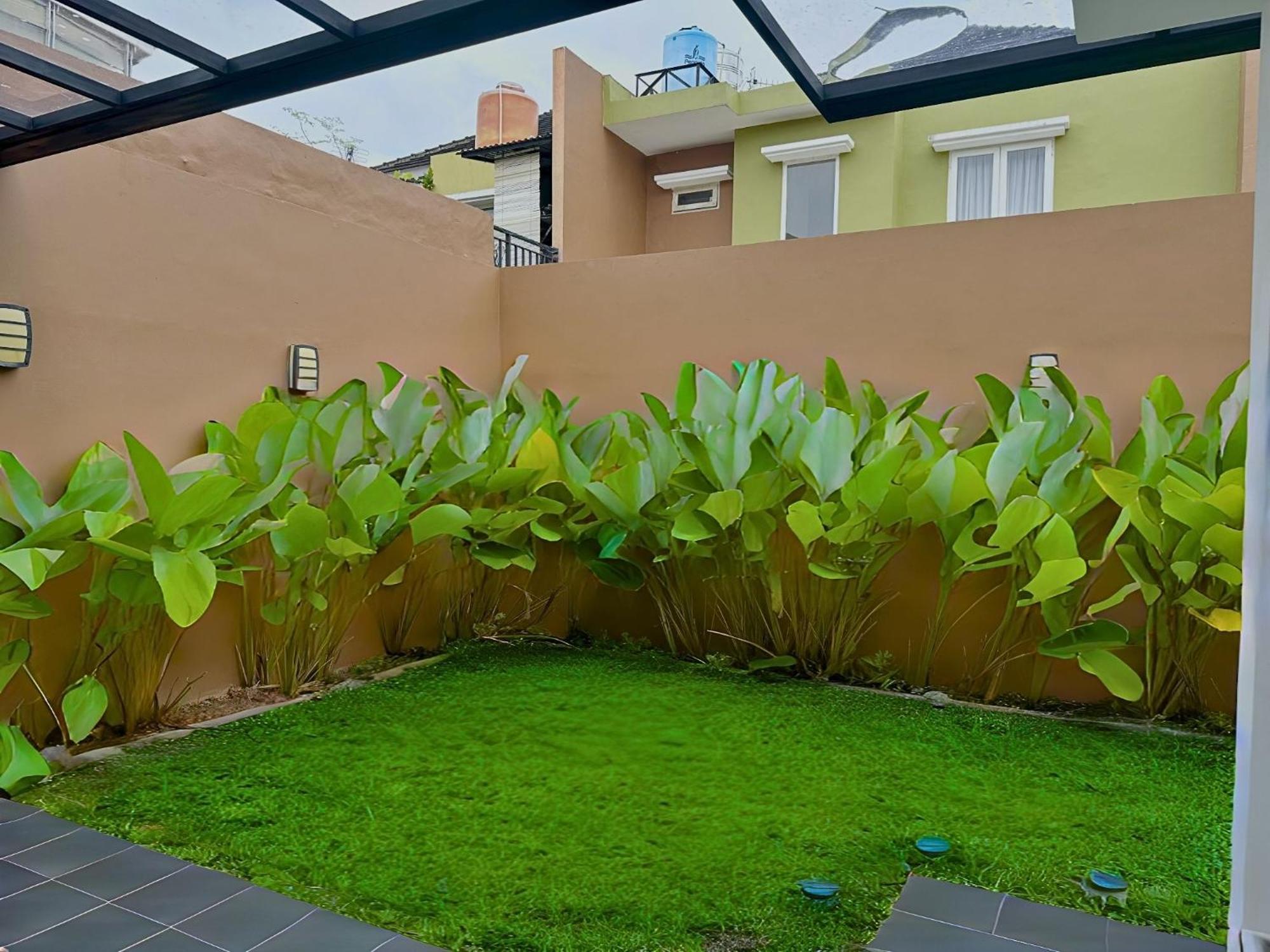 Blessimore Springhill 4Br Palembang Luaran gambar